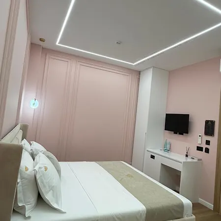 Hotel Monaco Kamez